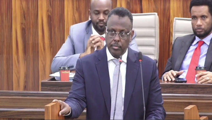 Wasiirka Caddaaladda iyo Dastuurka.jpg